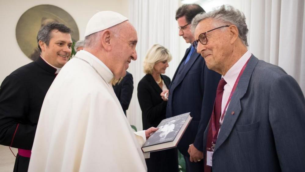 BBC’s David Willey, Vatican correspondent, dies at 93