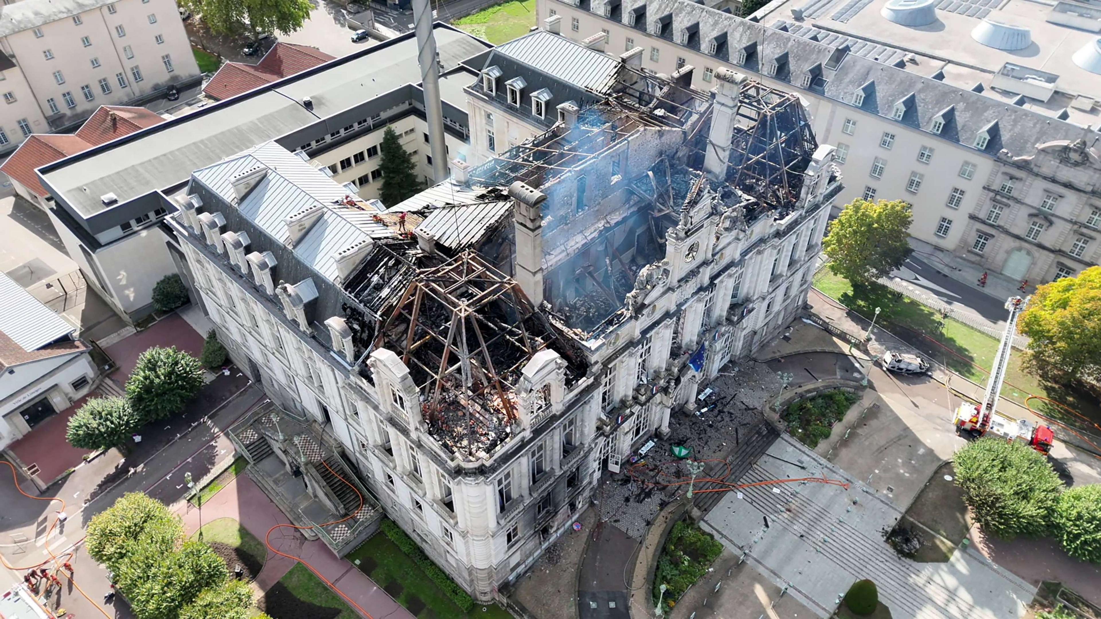 Suspect Arrested After Historic Town Hall Fire Amid France’s Unrest