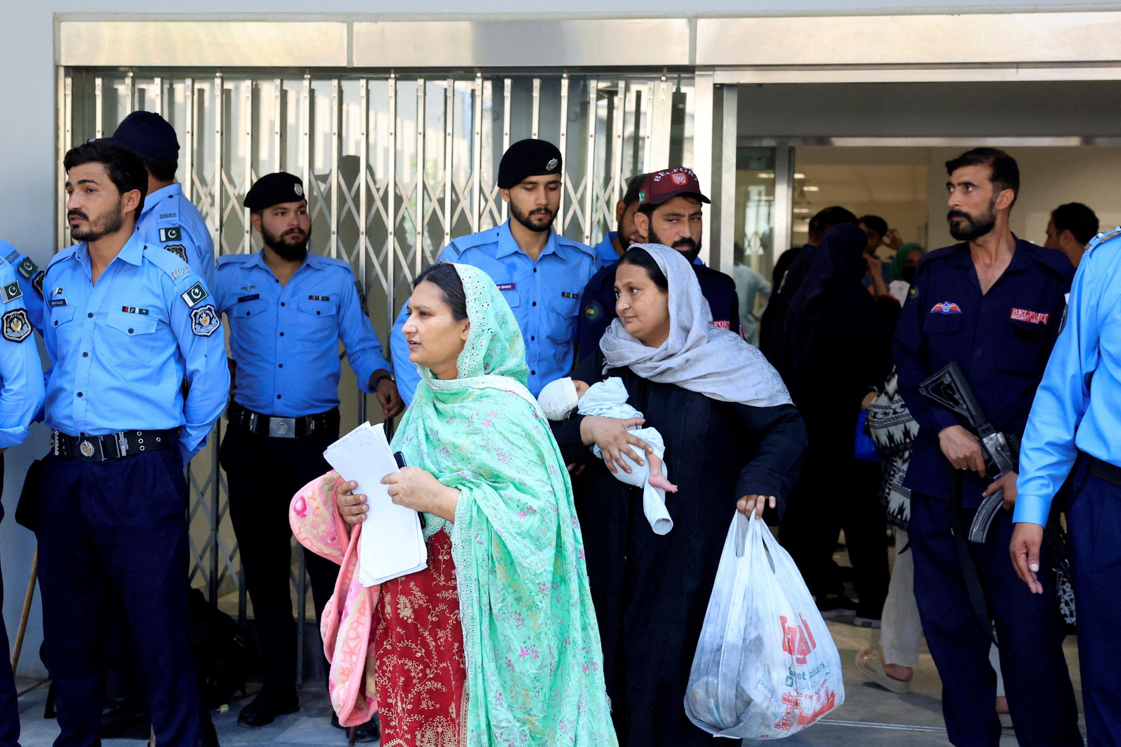 14 Babies Die in Islamabad Hospital Fire After Maternity Ward Door Locked