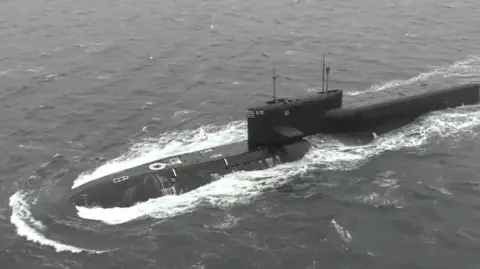 US and South Korea Forge Agreement for Nuclear-Powered Submarines Amidst Growing Tensions