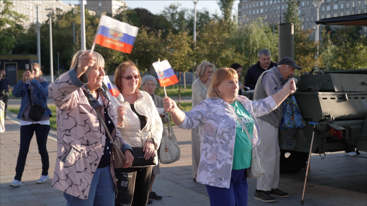 Moscow Lines Grow as Fuel Crises Deepen Amid War‑Linked Strikes