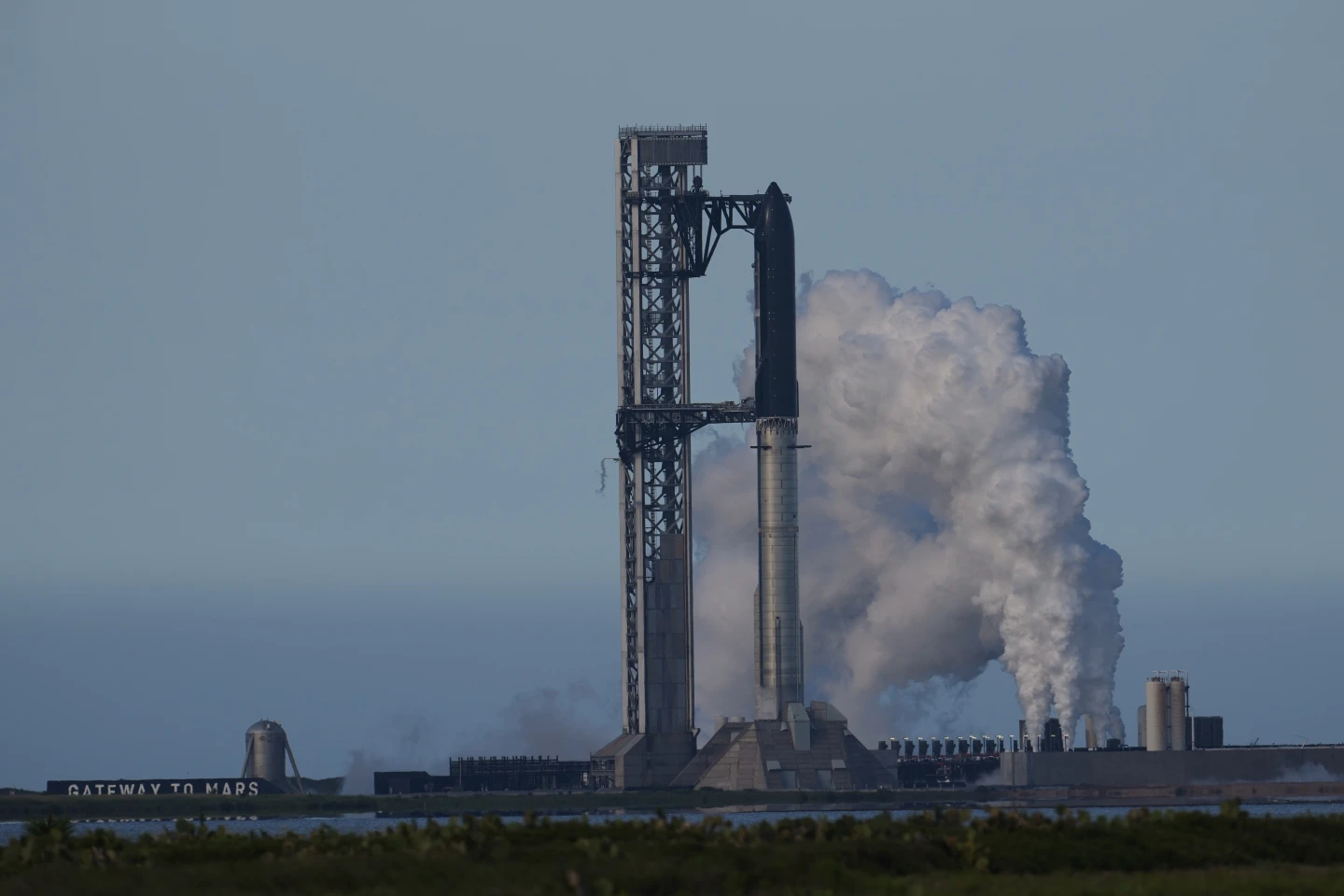SpaceX Starship Launch Scrubbed Hours Before Liftoff Over Hydraulic Pin Failure