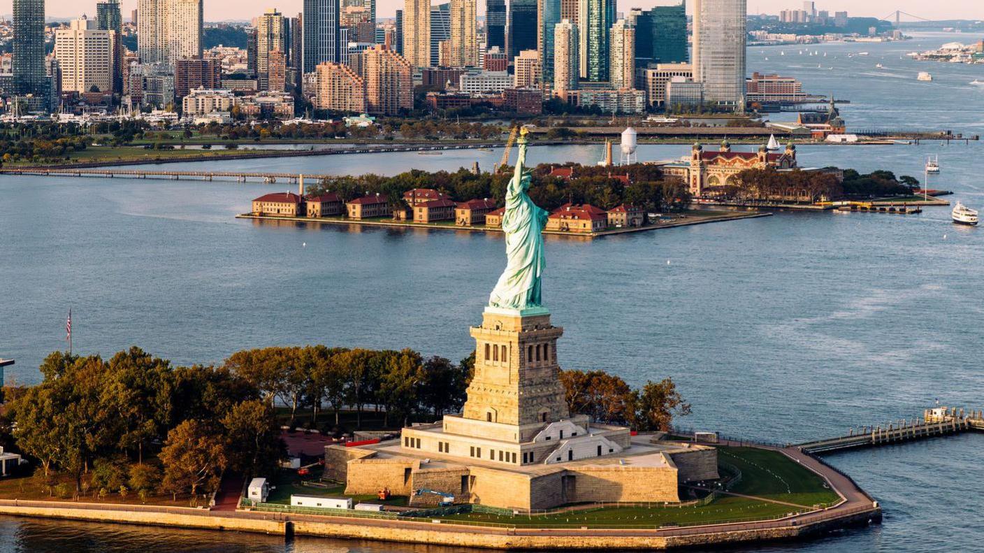 Man Arrested After Boat Capsizes Near Statue of Liberty, Killing Woman and Infant