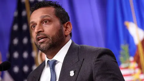 Iran-Linked Hackers Target FBI Director's Personal Emails