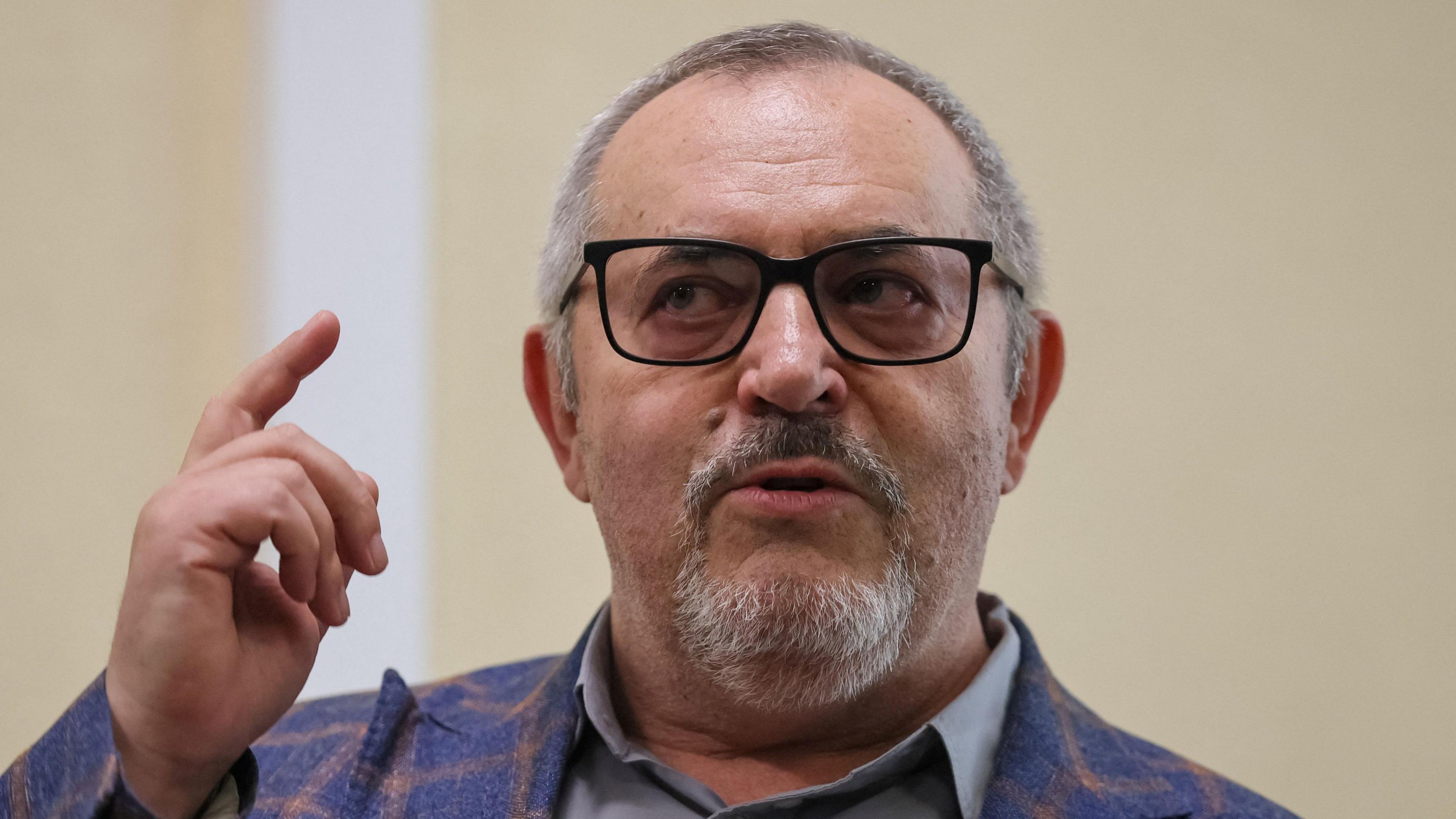 Boris Nadezhdin Claims He Has Fled Russia After Being Named "Foreign Agent"