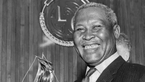 South Africa Court Rules Apartheid Police Responsible for Nobel Laureate Luthuli's Death