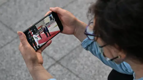 Global Trust in News at Record Low, Reuters Institute Report