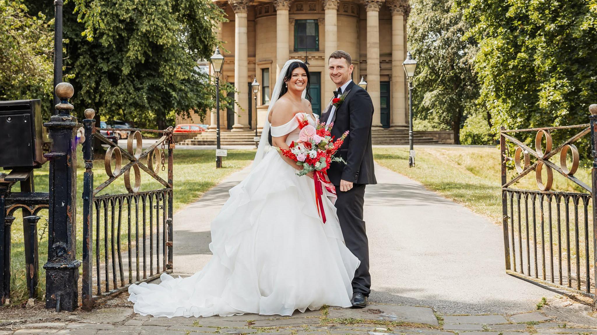 Heatwaves Turn Summer Weddings Into Hot Challenges