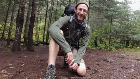 Tragic Death of ICU Nurse Alex Pretti in Minneapolis Sparks Outrage