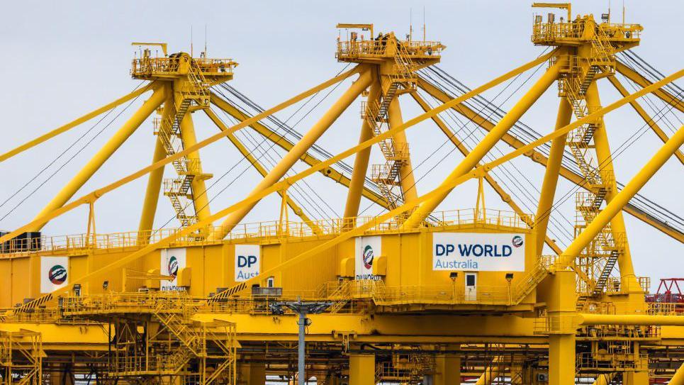 Australia Dock Workers Demand 28‑Hour Week as AI Expands