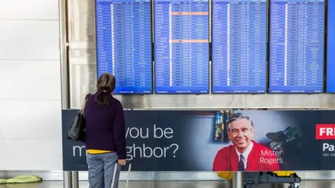 US Government Shutdown Severely Disrupts Air Travel, Warns Transportation Secretary