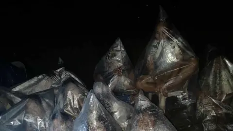 Philippines Reels from Deadly 6.9 Magnitude Earthquake, Survivors Face Ghost Towns