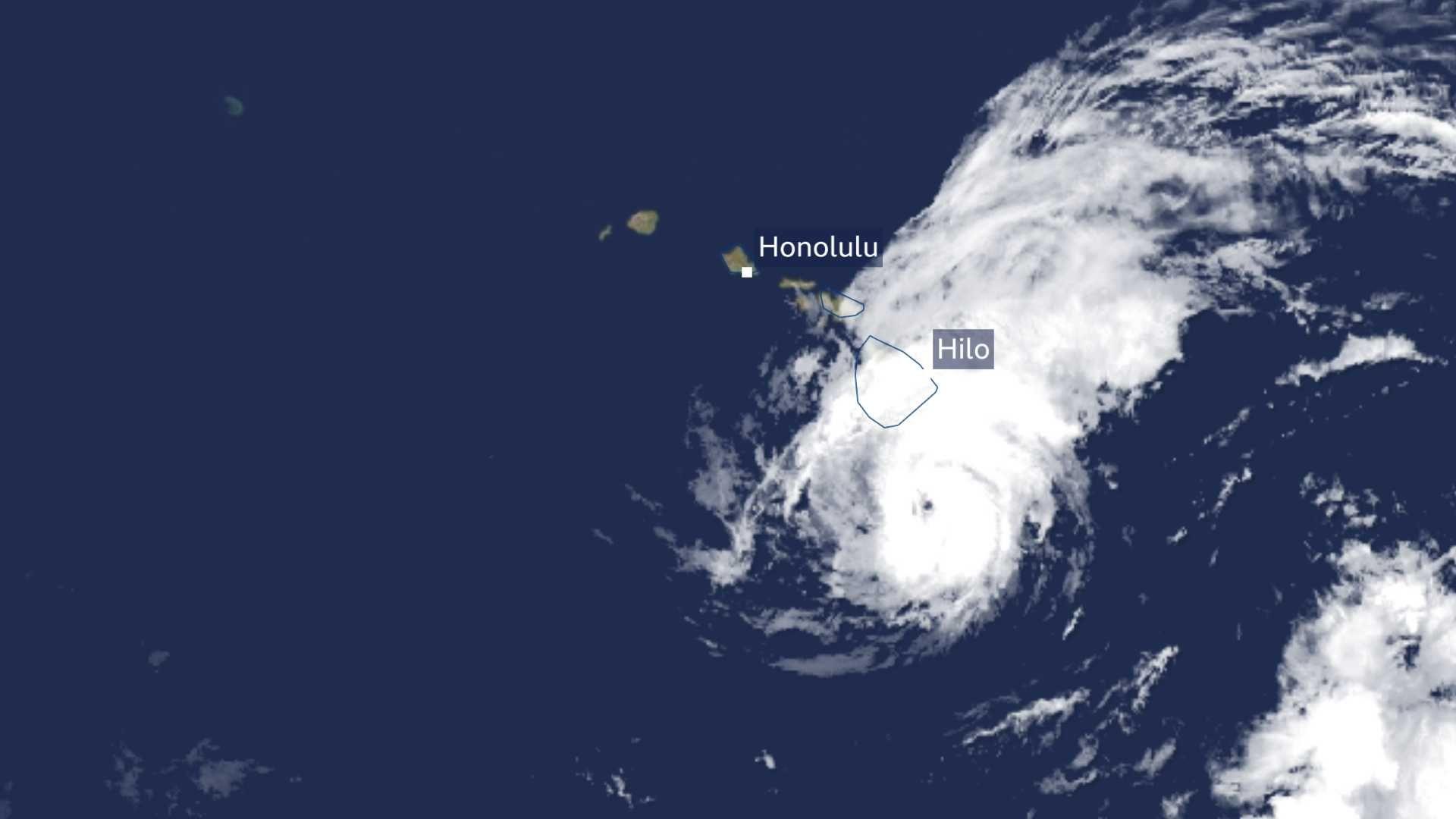 Hawaii Prepares for Possible First Hurricane Direct Hit in 34 Years as Storm Lala Swirls Toward Big Island