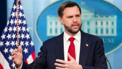 US‑Iran talks postponed as Vance cancels Swiss trip