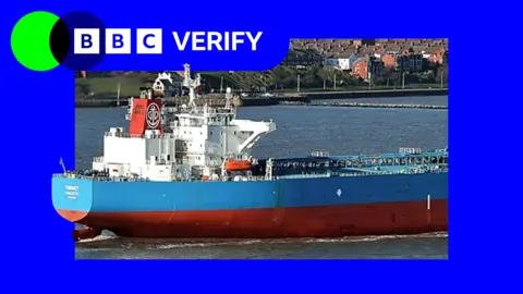 Russian "Shadow Fleet" Tanker Cuts Through English Channel After Smyrtos Seizure