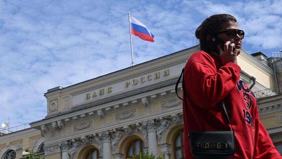 Bombing at Moscow's Balzi Rossi Restaurant Leaves Three Dead and Scares Locals