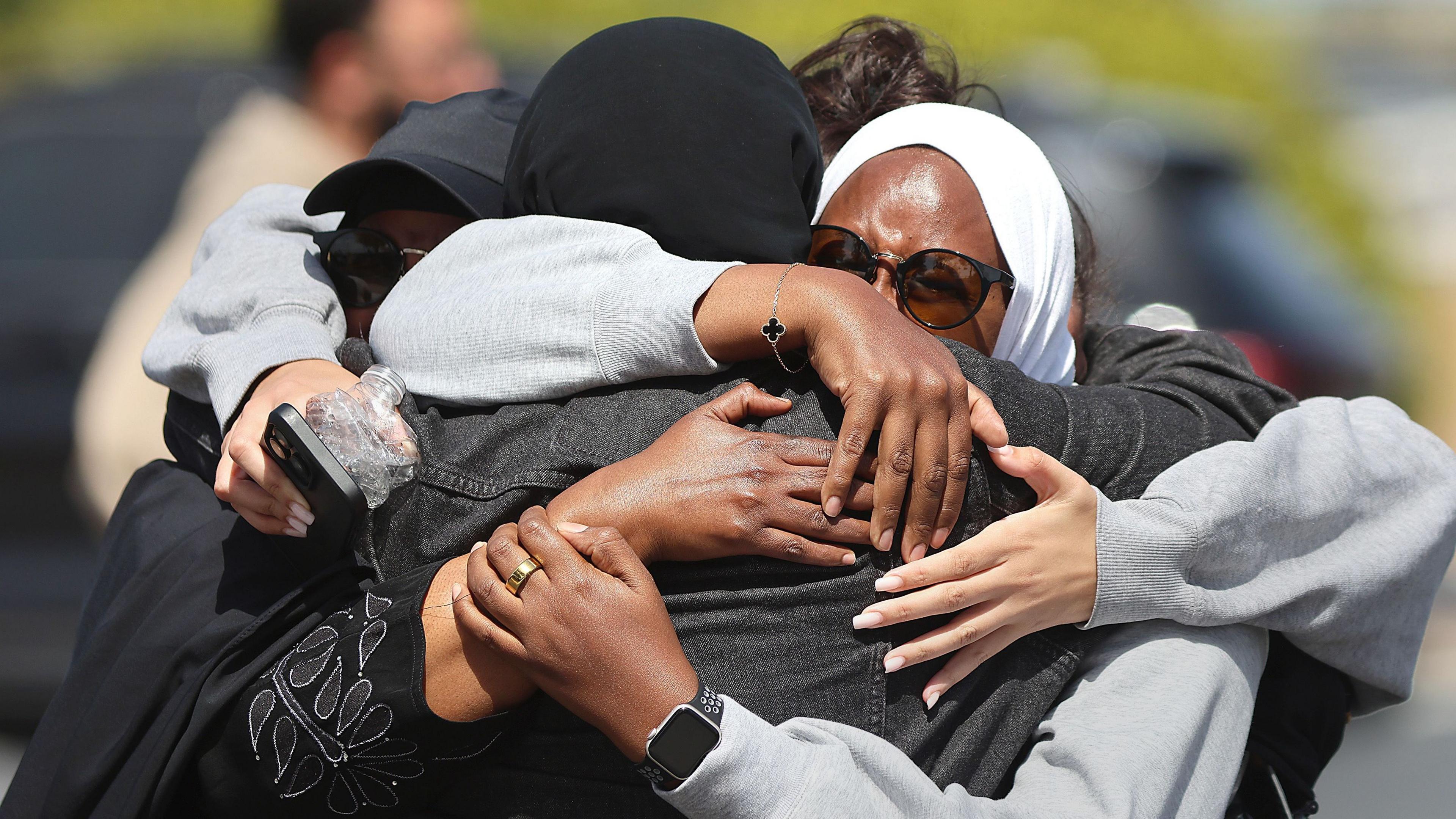 Teen Charged with Murder Over Livestream of San Diego Mosque Attack