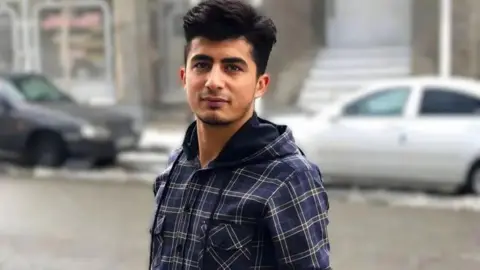 Political Executions Surge in Iran Amid Ongoing War