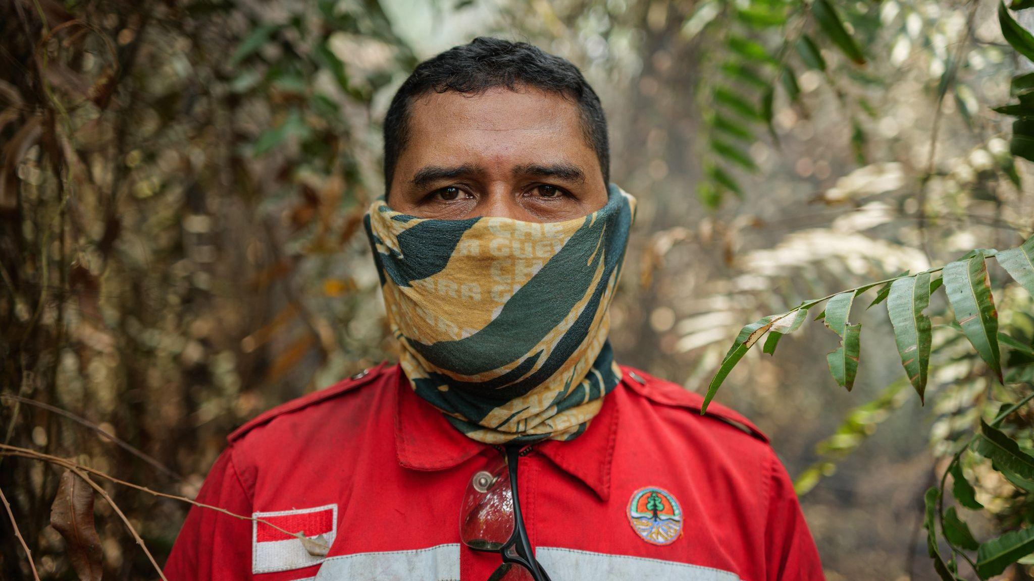 Volunteers Battle Borneo’s ‘Carbon Bomb’ Wildfires