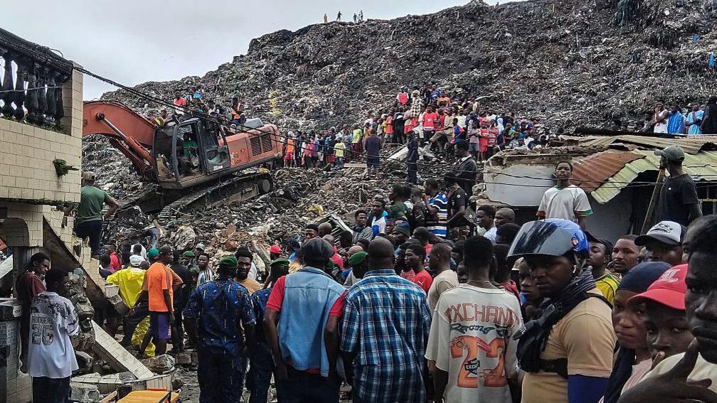 Guinea landfill collapse kills 30 and death toll feared to rise