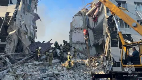Putin Swears Retaliation After Ukraine Drone Strike on Russian-Occupied Student Dorm