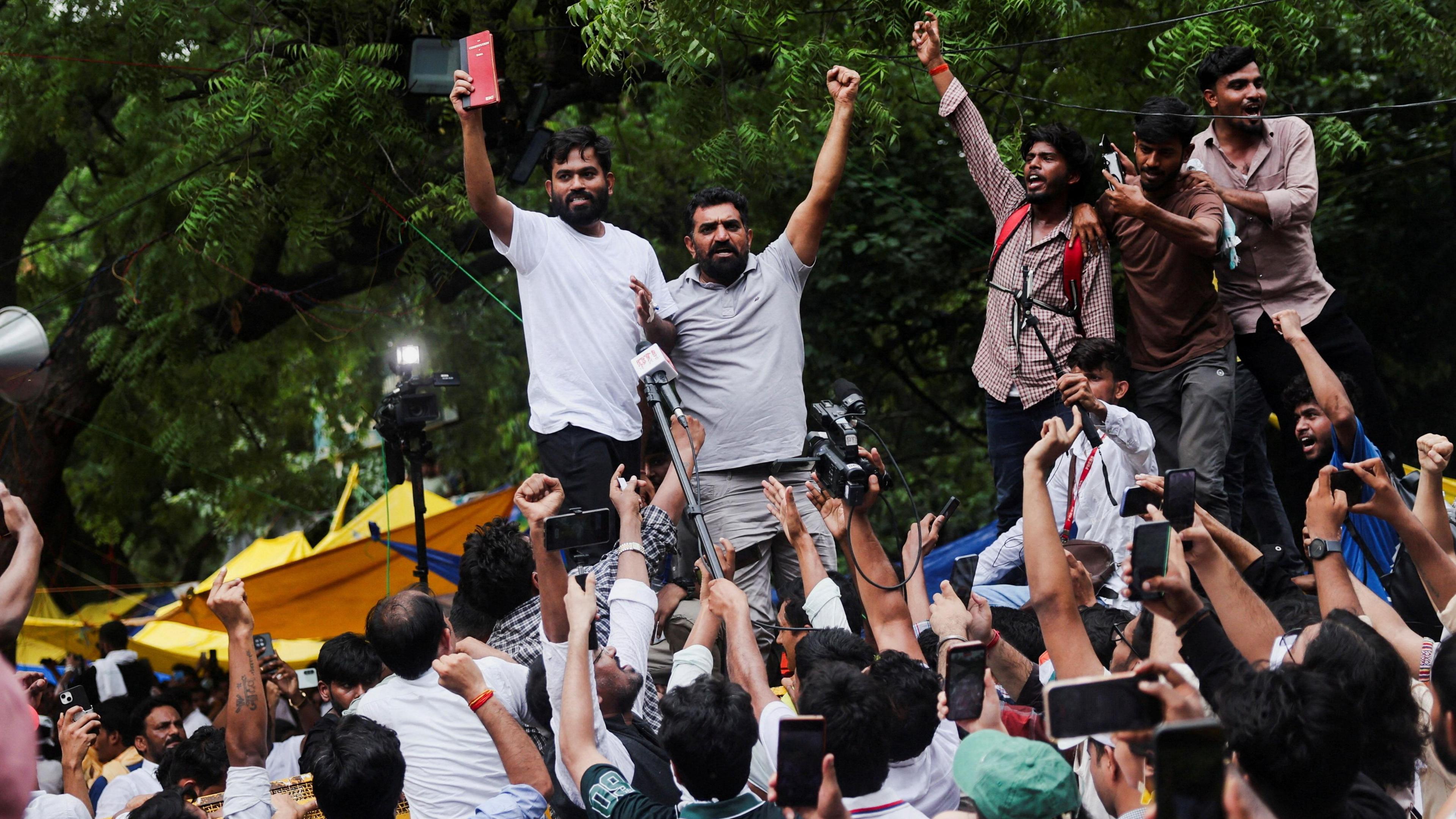 India’s Youth‑Led ‘Cockroach Party’ Protest Ends After Education Minister Resigns