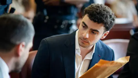 Psychiatric defence set for Luigi Mangione’s state murder trial