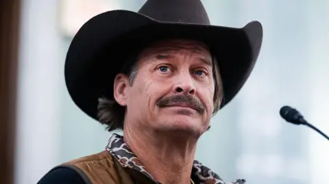 US Army Pilots Return to Duty After Brief Suspension for Hovering Near Kid Rock's Home