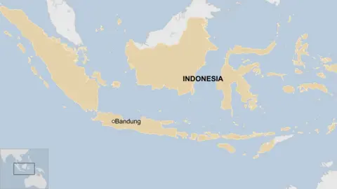 Tragic Landslide in Indonesia Claims Seven Lives, Many Missing
