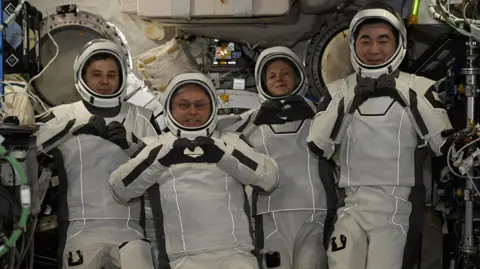 Astronauts Safely Return to Earth Following Unprecedented Medical Evacuation from ISS