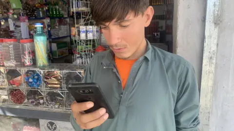 Afghans Celebrate Restoration of Internet Following Taliban Blackout