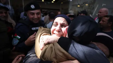 Joyful Celebrations in Palestine as Freed Prisoners Return Home