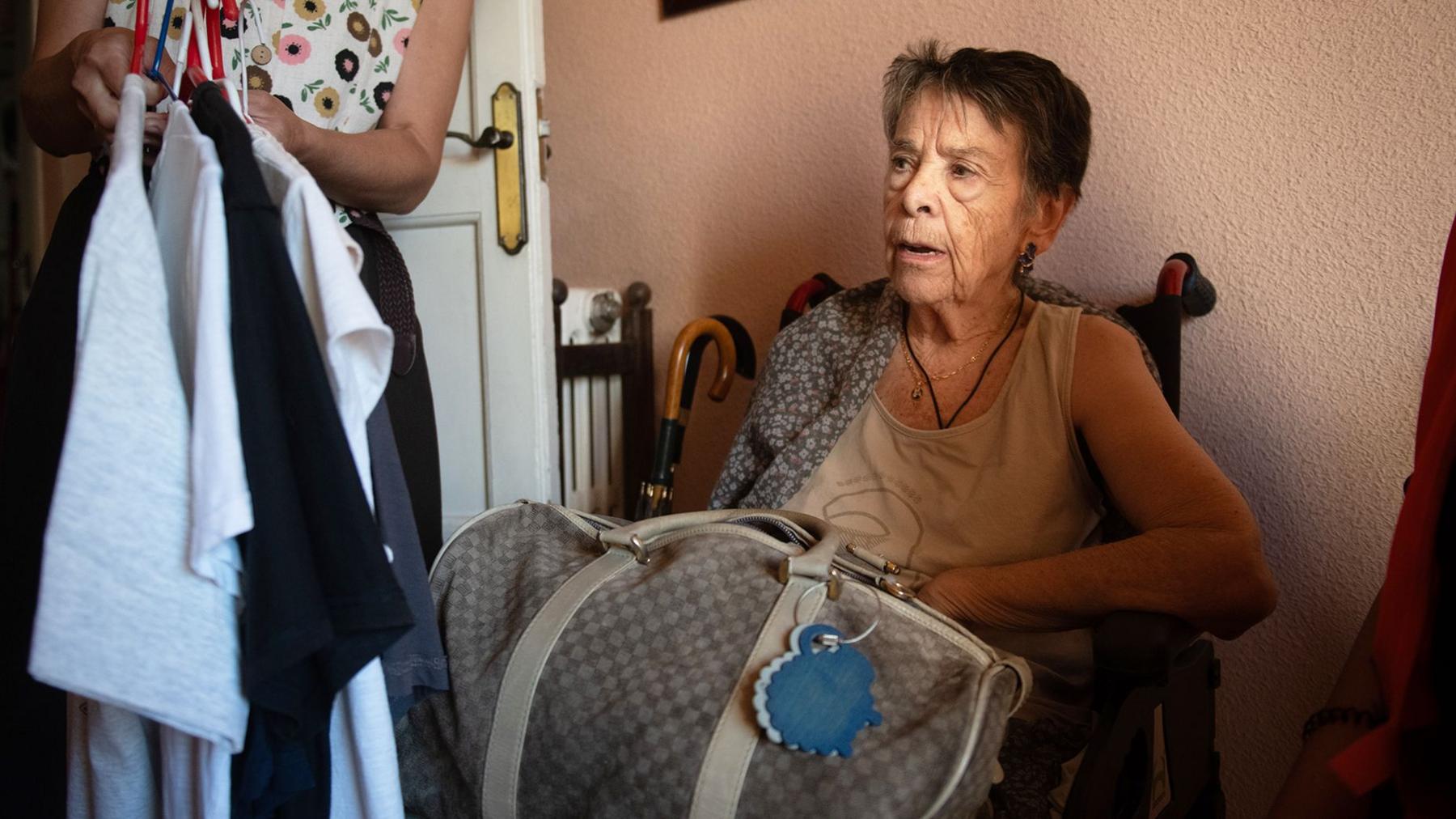 Elderly Woman Evicted After 70 Years Fuels Madrid Housing Protest