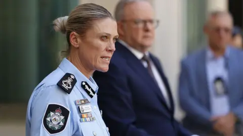 Australian Police Confirm Bondi Gunmen Acted Alone, No Terror Cell Involvement