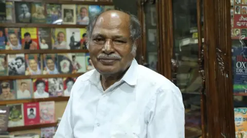Anke Gowda: The Man Behind a Million-Volume Library in Karnataka