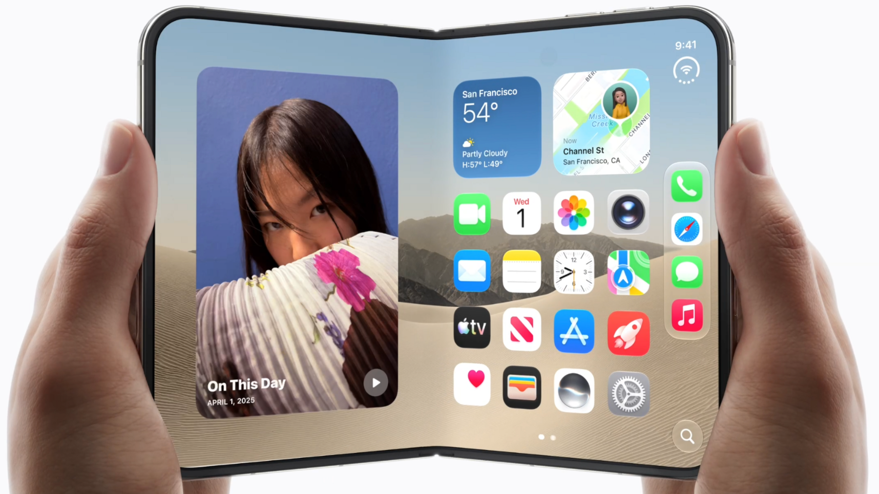 Apple’s New CEO Drops Foldable iPhone Gamble: $1,999 Duo Sets Records