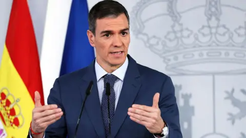 NATO Confirms No Mechanism for Member Suspension Amid US-Spain Tensions