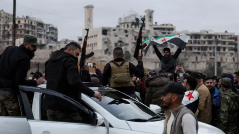 Ceasefire in Aleppo: Kurdish Forces Evacuate Under New Agreement