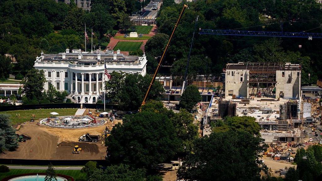Supreme Court Green‑Lights Trump’s $400m White House Ballroom