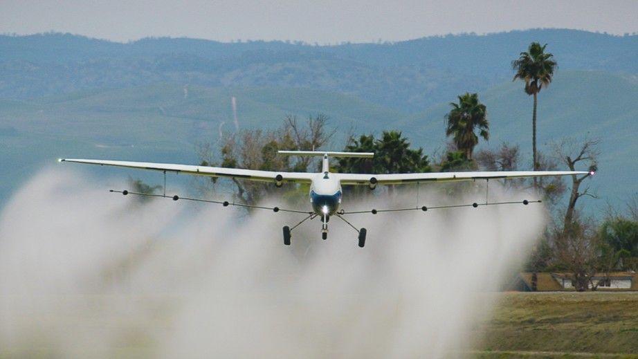 Self‑Flying Planes: From Crop Sprayers to Future Passenger Flights