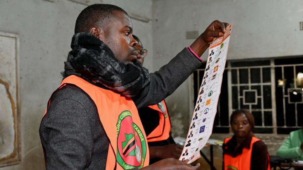 Zambia Suspends Vote‑Counting After Alleged Attacks on Polling Staff
