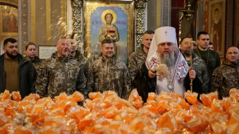 Russia and Ukraine Declare Truce for Orthodox Easter
